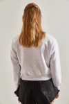 Kadın Kapişonlu Baskılı Üç İplik Crop Sweatshirt