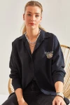 Bianco Lucci Modest Kadın Sırtı Pul Payet Kelebekli Keten Ayrobin Gömlek 60181007