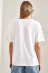 Kadın Papatya İşlemeli Taşlı Penye Tshirt