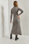 Kadın Yakası Düğmeli Triko Elbise