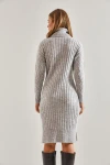 Kadın Saç Örgülü Balıkçı Yaka Triko Elbise
